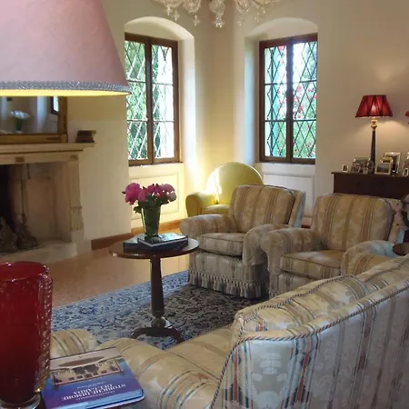 Relais San Matteo Bed and Breakfast 3*